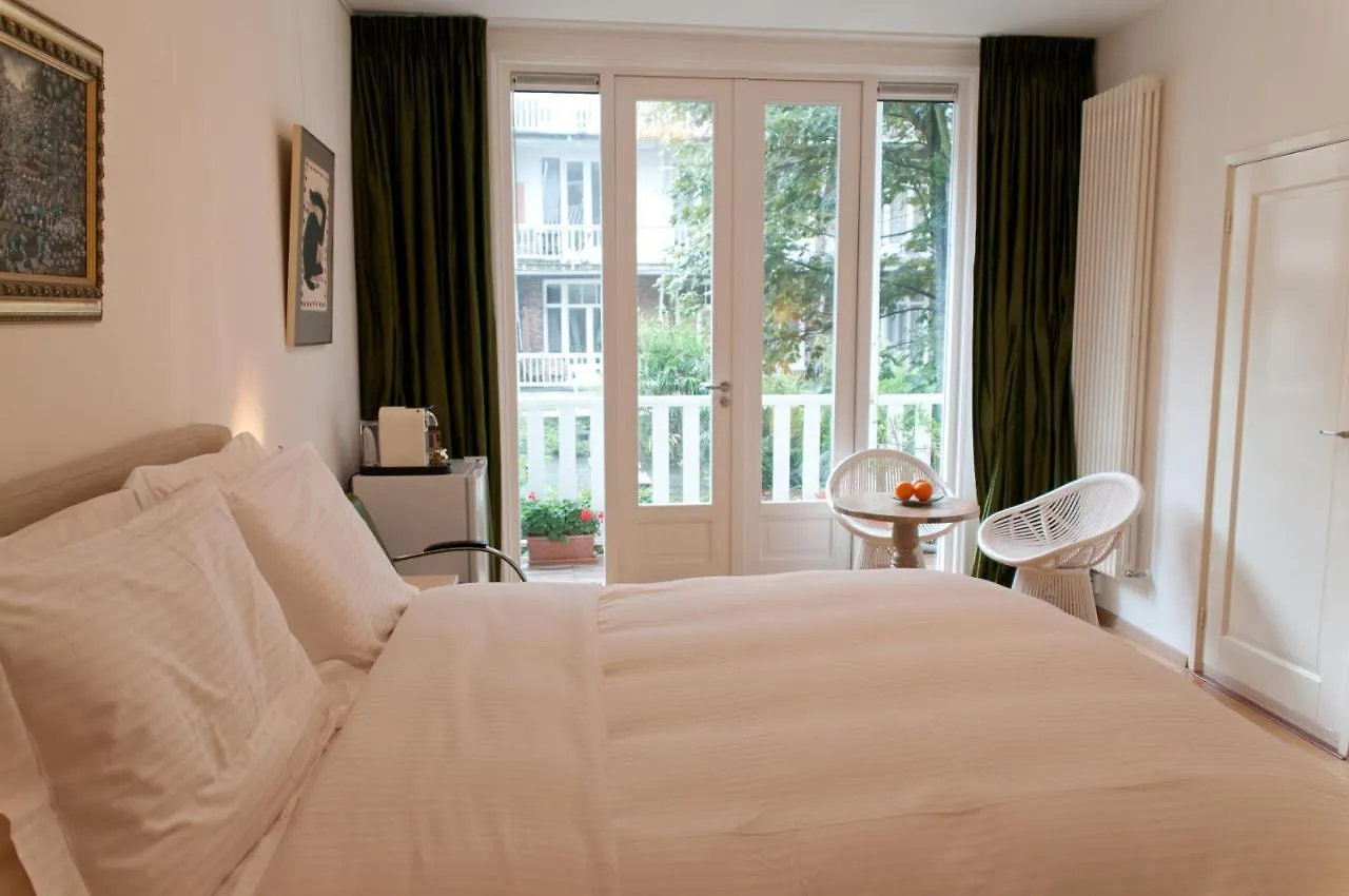Le Quartier Sonang Bed & Breakfast Amsterdam