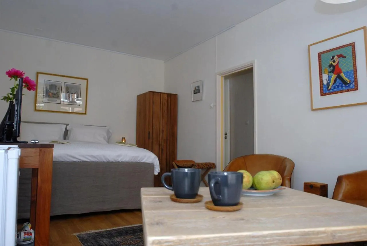 Le Quartier Sonang Bed & Breakfast Amsterdam Netherlands