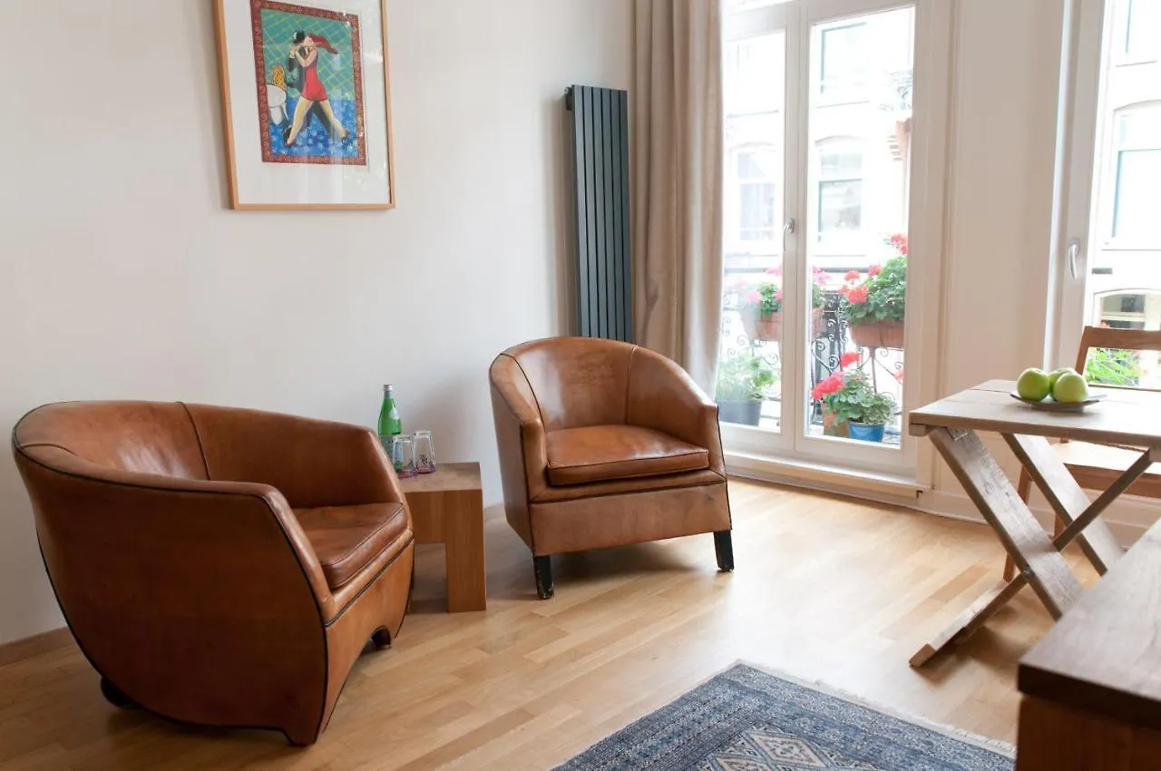 Le Quartier Sonang Bed & Breakfast Amsterdam